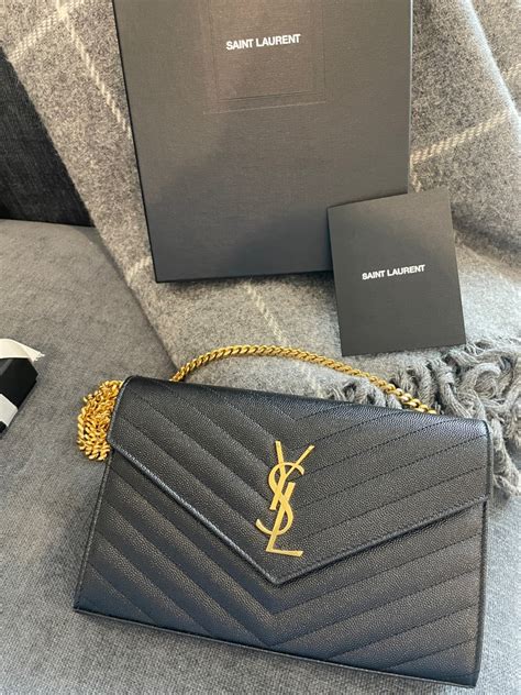 pursebop Chanel wallet